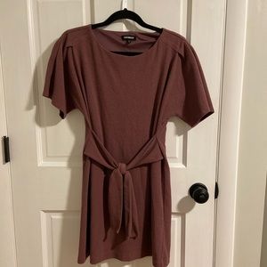 EXPRESS DRESS